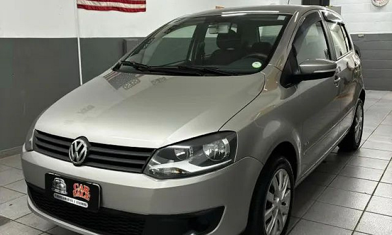 Volkswagen Fox 1.6 M...