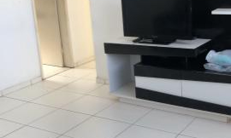 Aluga-Se Apartamento...