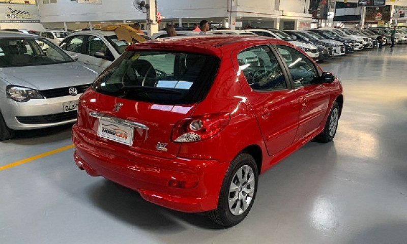 Peugeot 207 Active 1...