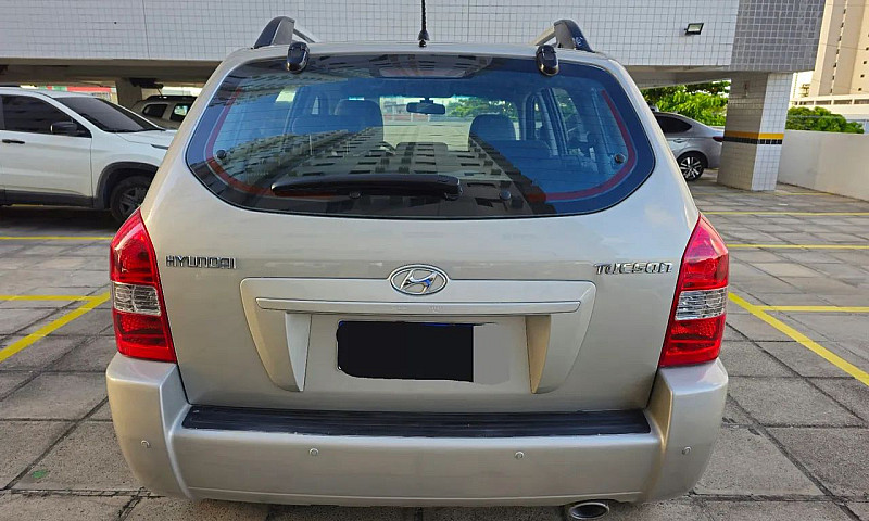 Tucson Gls 2.0 Autom...