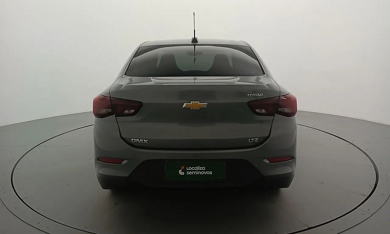 Chevrolet Onix Hatch...