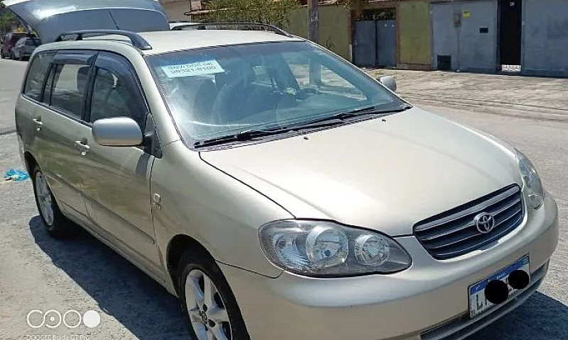 Toyota Corolla Field...