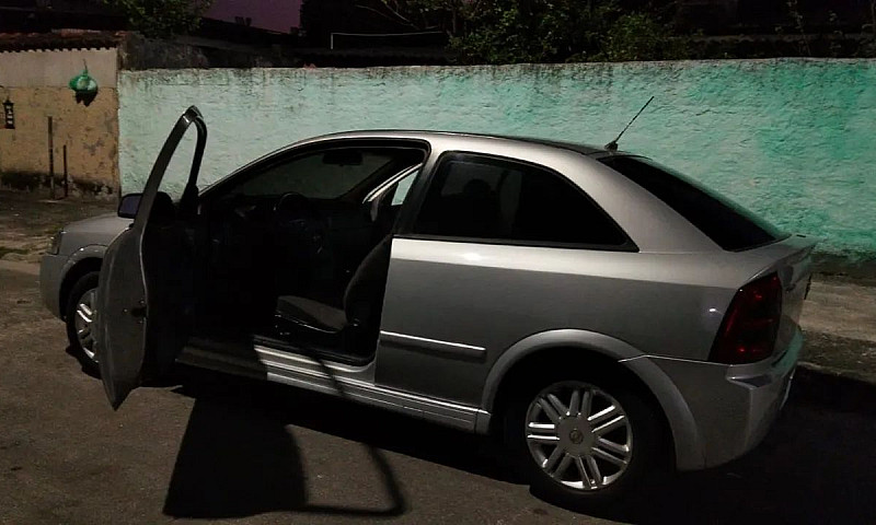 Chevrolet Astra Adva...