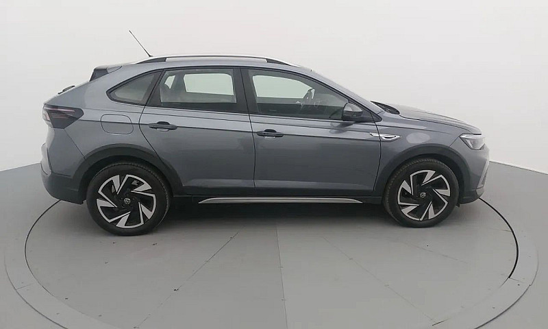 Volkswagen Nivus Hig...