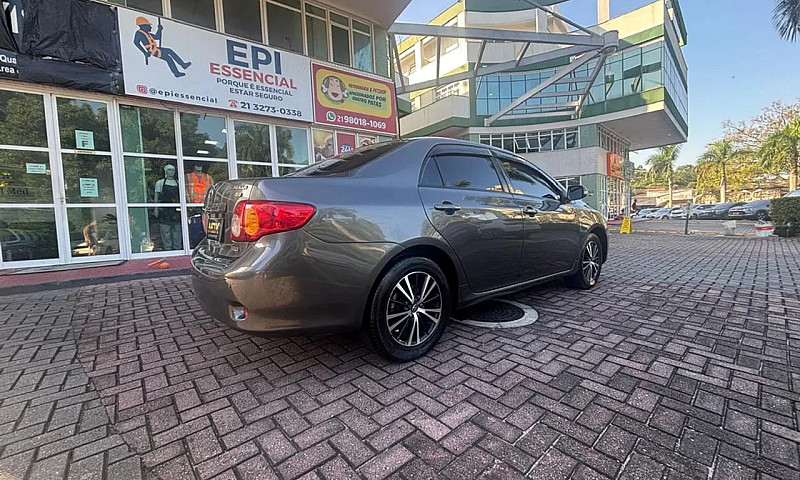 Toyota Corolla Xei 1...