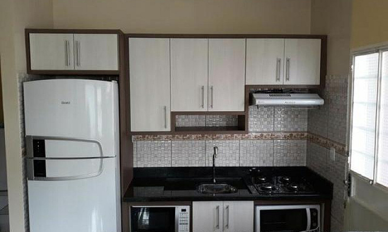 Vendo Bela Casa Com ...