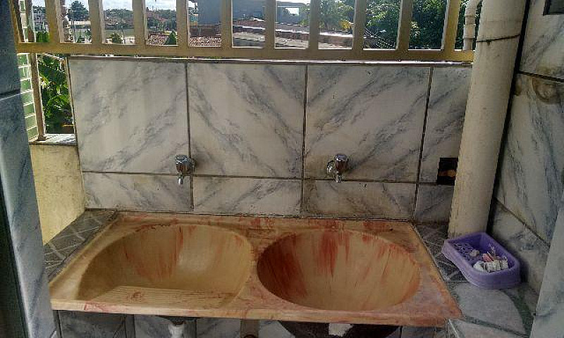 Um Apartamento...