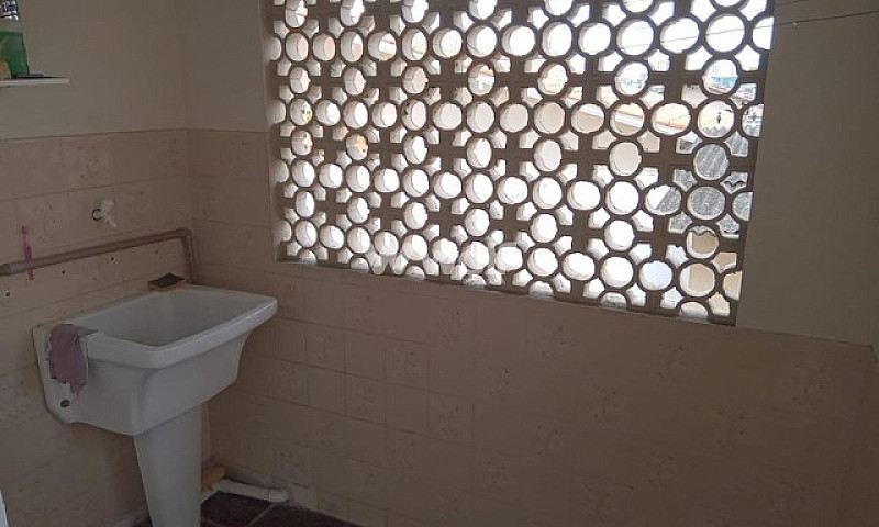 Ampla Casa Residenci...