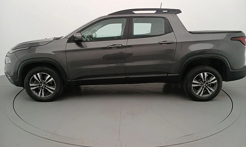 Fiat Toro Freedom 1....