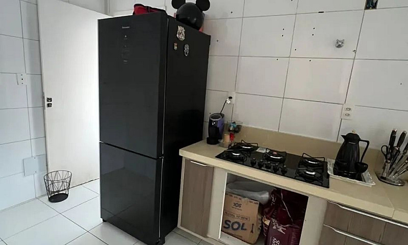 Casa No Condomínio C...