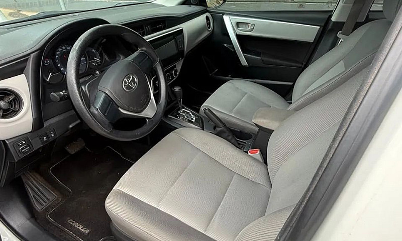 Toyota Corolla Gli 1...