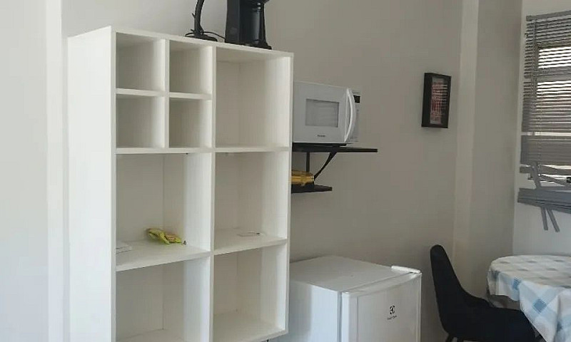 Studio Semi Mobiliad...