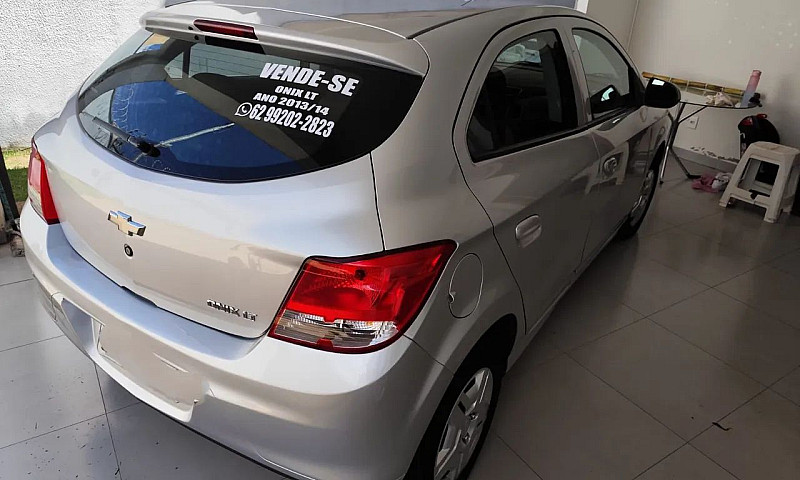 Vende-Se Onix Lt 201...