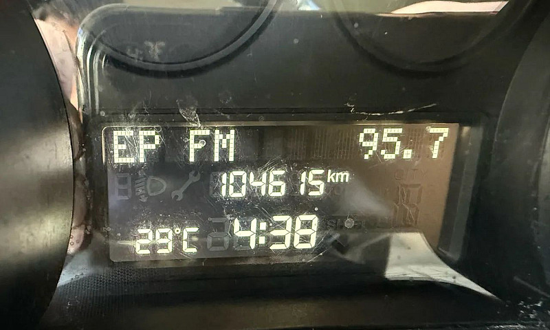 Fiat Punto Essence 1...