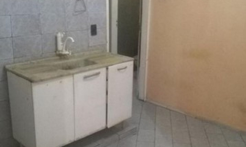 Vende-Se Casa Em San...