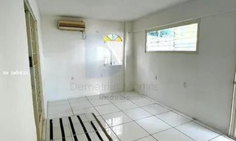 Casa Para Locação Em...