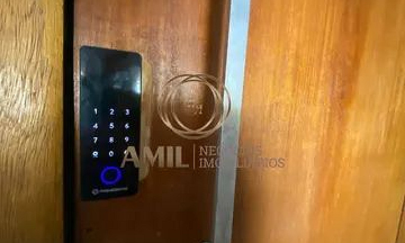 La- Imobiliária Ra A...