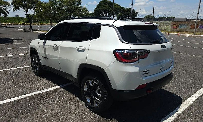 Jeep Compass Trailha...