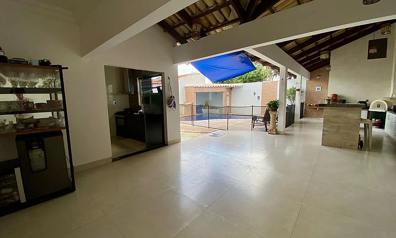 Sobrado A Venda Na 1...