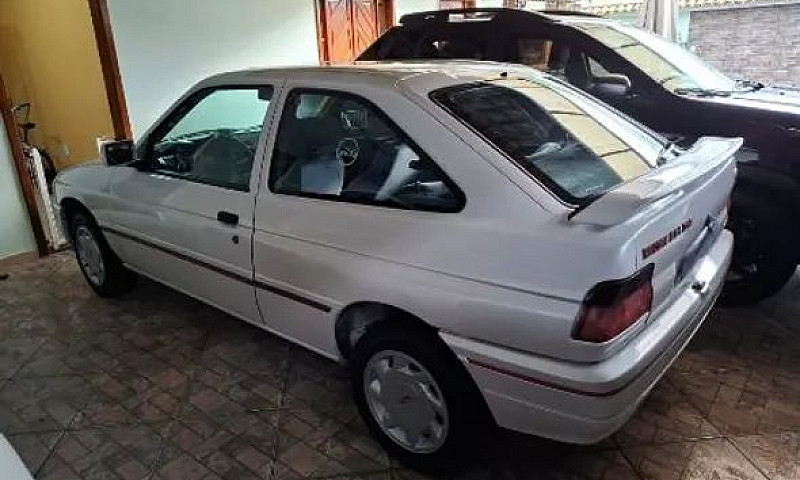 Ford Escort Xr3 2.0I...