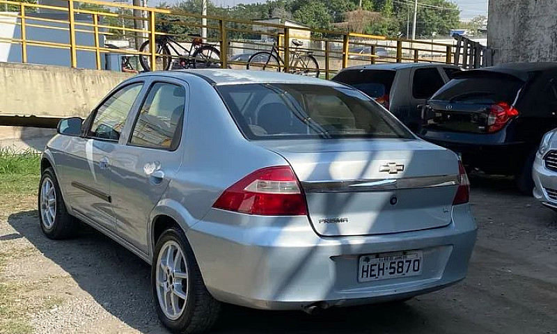 Chevrolet Prisma Sed...