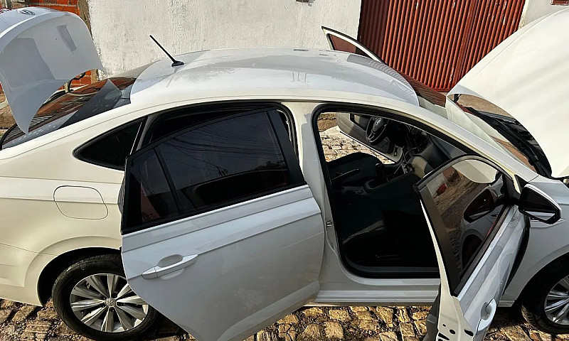 Volkswagen Virtus 1....