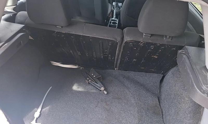 Ford Fiesta 1.6 8V F...