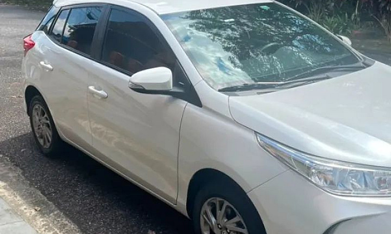 Toyota Yaris Xs 1.5 ...