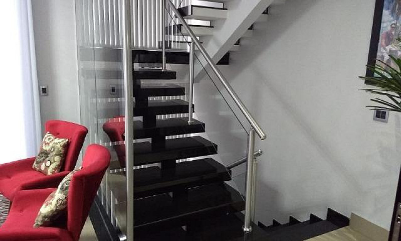 Ótima Casa, Condomin...