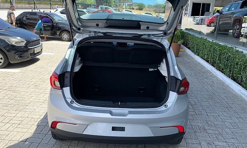 Fiat Argo Drive 2023...