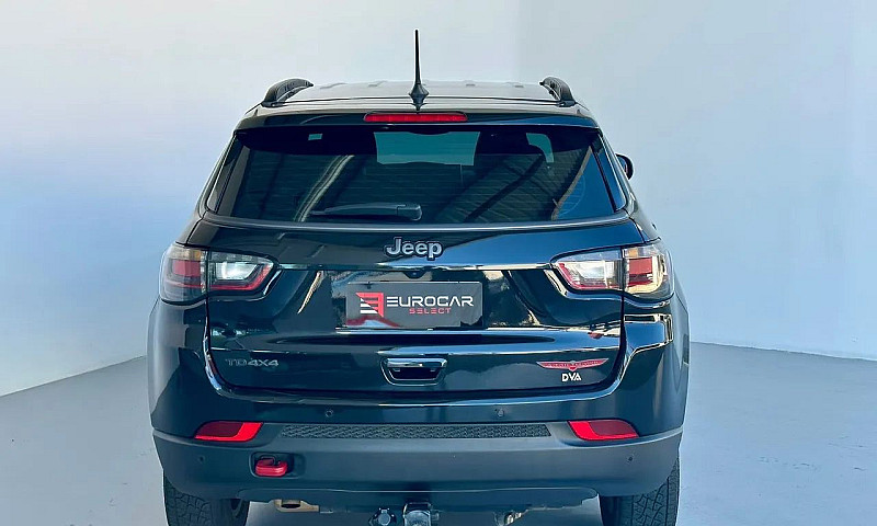 Jeep Compass Trailha...