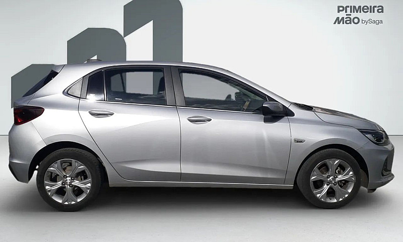 Chevrolet Onix Premi...