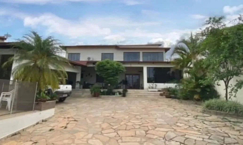 Casa Estilo Colonial...