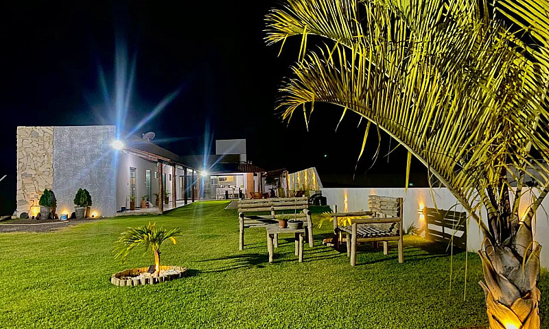 Casa Com Piscina Em ...