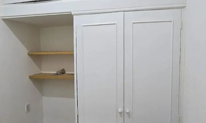 Apartamento Alugando...