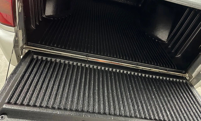 Volkswagen Saveiro T...