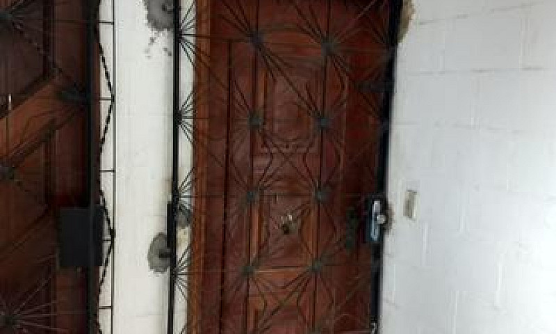 Apartamento 2/4 - Co...