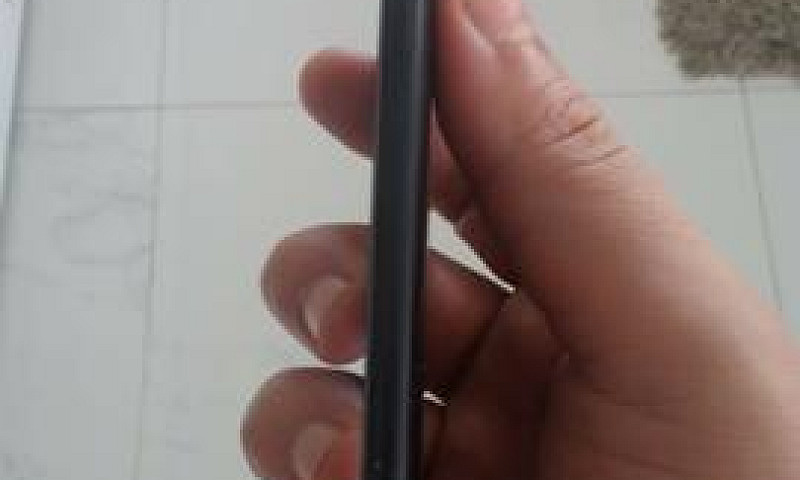 Samsung J7 Pro...