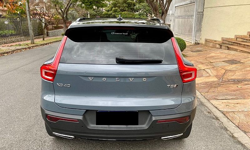 Xc40 T-5 R-Design Sp...