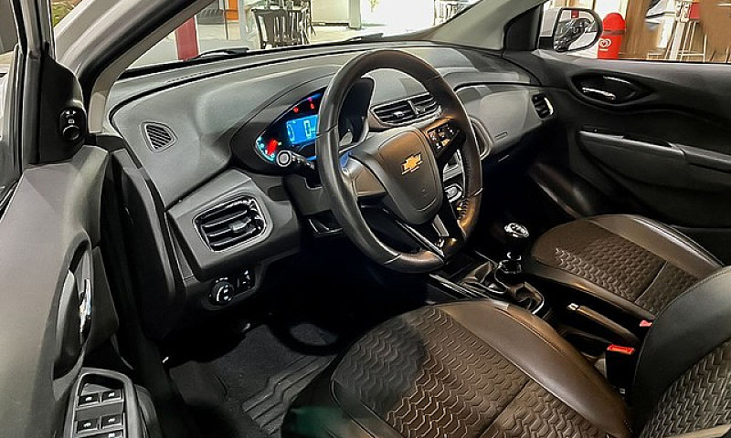 Chevrolet Onix 1.4 M...