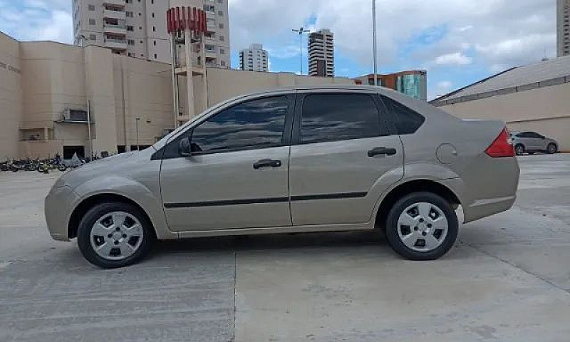 Fiesta Sedan 1.0 Em ...