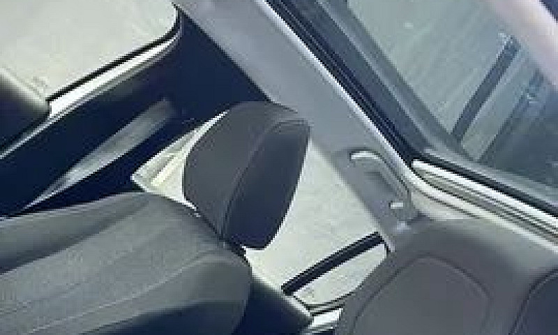 Peugeot 208 Active P...