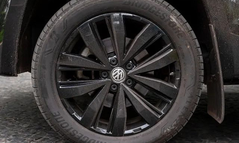 Volkswagen Amarok V6...