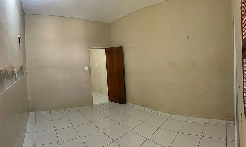 Casa Disponível Para...