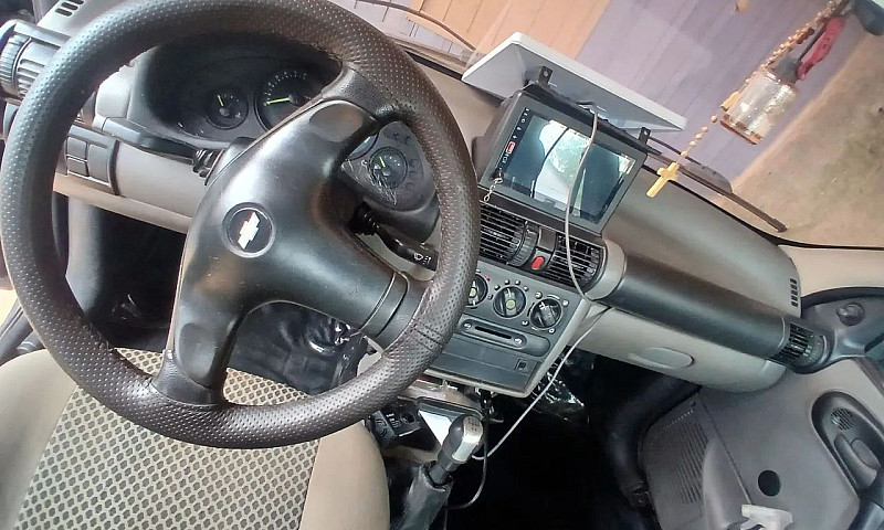 Chevrolet Classic Li...
