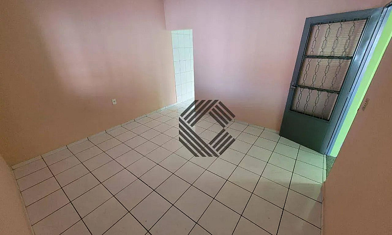 Casa Com 2 Dormitóri...