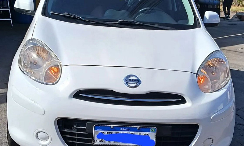 Nissan March S 1.0 1...