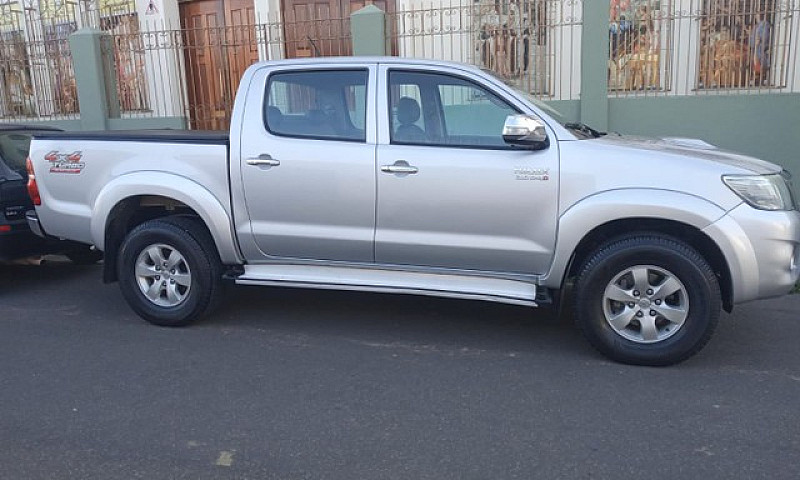 Hilux Srv 14/14 Auto...