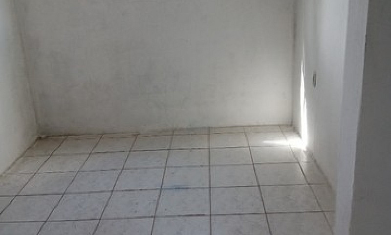 Aluga-Se Apt. 1 Anda...