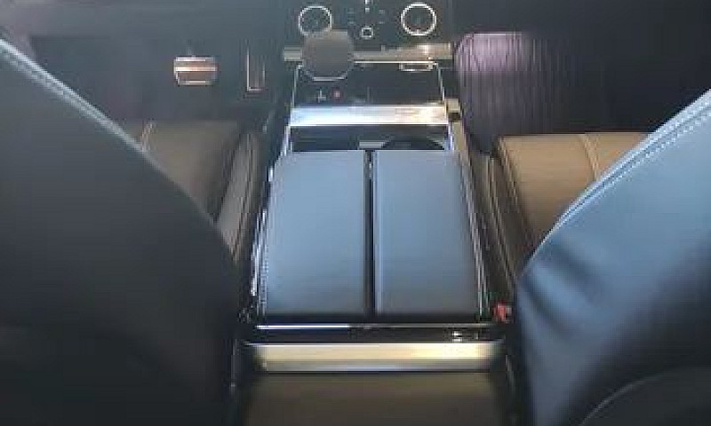 Range Rover Velar R-...